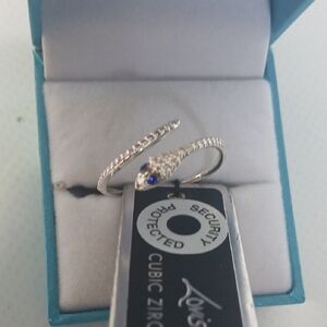 Elegant Silver and Blue Pavé Rings Set